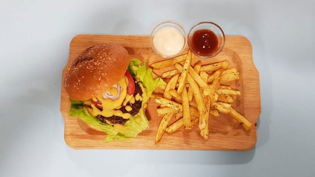 Grilled Veggie Burger